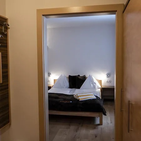 Hotel Berghof - Riesneralm *